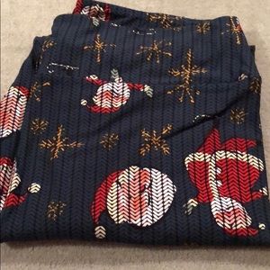 LuLaRoe TC2 Christmas Leggings